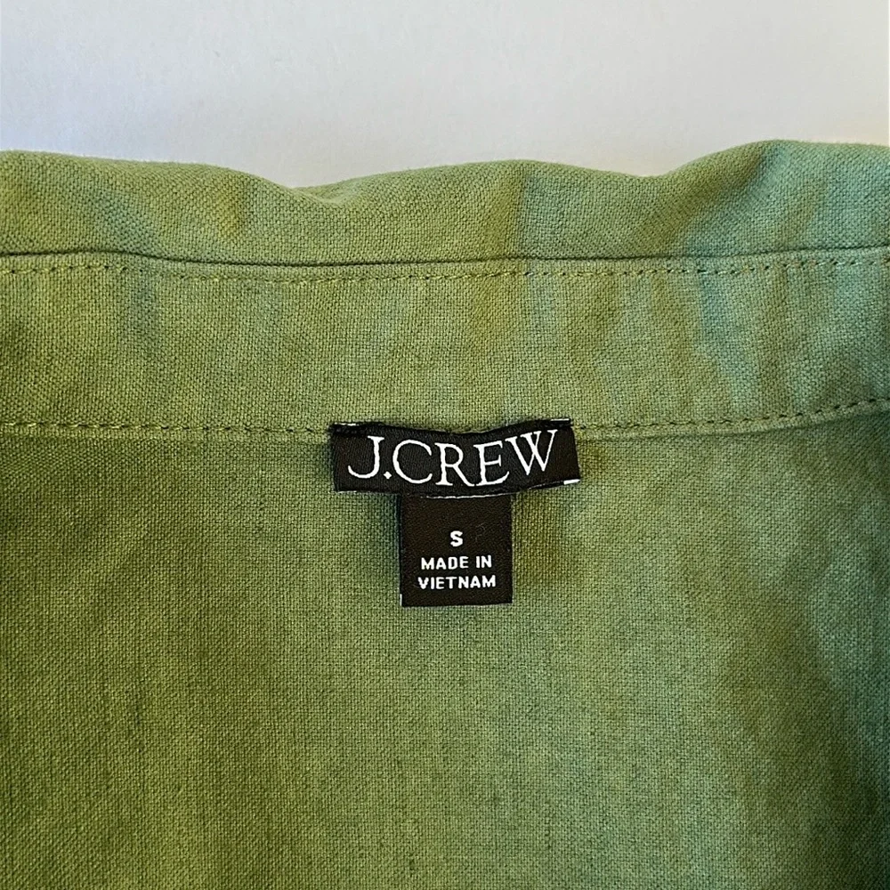 J. Crew Popover Shirt in Cotton -Linen Blend in Olive